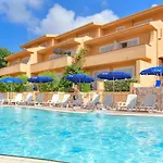 Apartmanhotel Le Onde 3*
