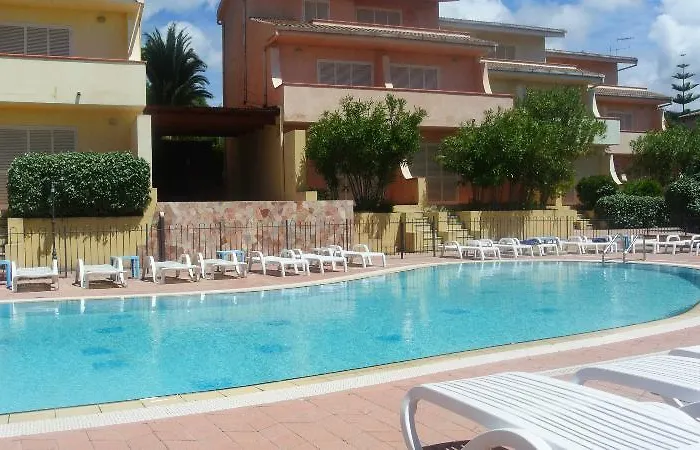 Apartahotel Le Onde Badesi