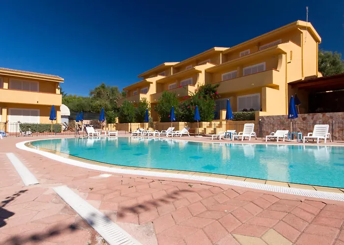 Apartahotel Le Onde Badesi